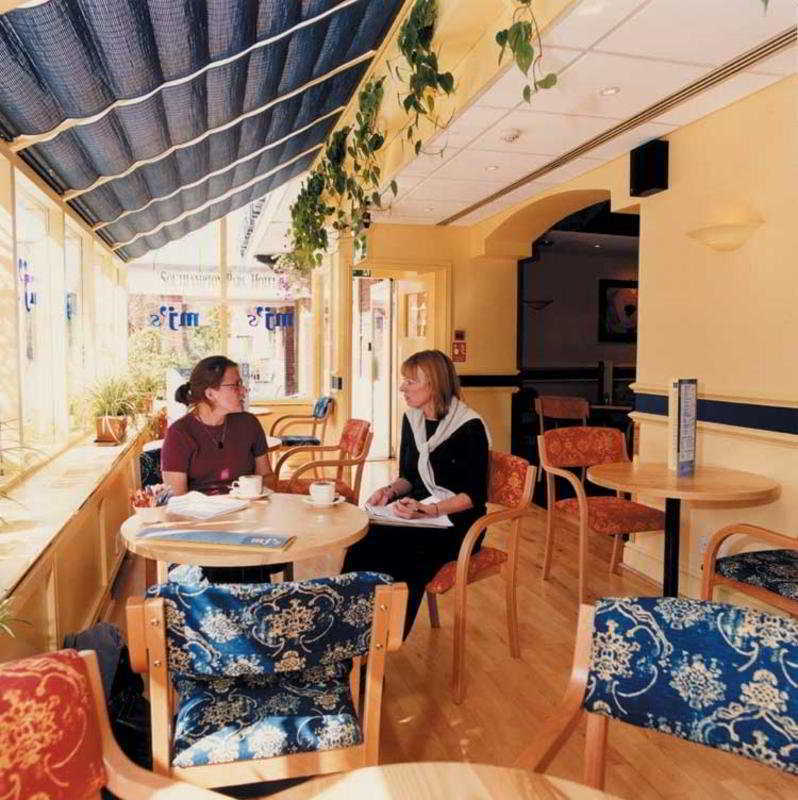 Student Only Zeni Ensuite Rooms, Southampton Restaurante foto